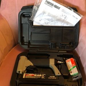 Porter Cable Pin Nailer. PIN100. Plastic Carrying Case.
